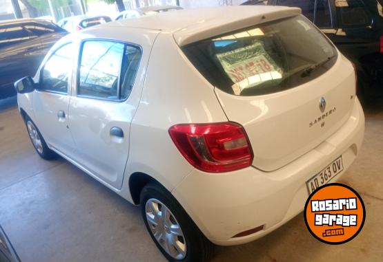 Autos - Renault Sandero 2018 Nafta 98000Km - En Venta