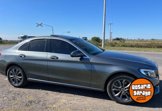 Autos - Mercedes Benz C200 2018 Nafta 142000Km - En Venta