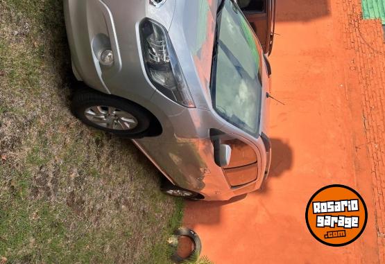 Autos - Chevrolet Spin LTZ 7asientos 2016 Nafta 128000Km - En Venta