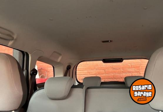 Autos - Chevrolet Spin LTZ 7asientos 2016 Nafta 128000Km - En Venta