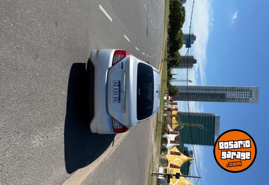 Autos - Nissan NISSAN VERSA 2019 GNC 65000Km - En Venta