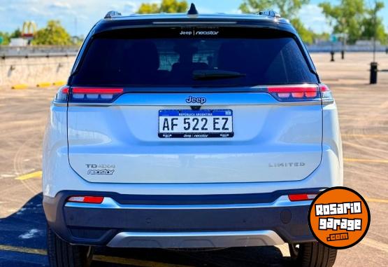 Camionetas - Jeep Commander Limited 2.0TDI 2022 Diesel 56000Km - En Venta