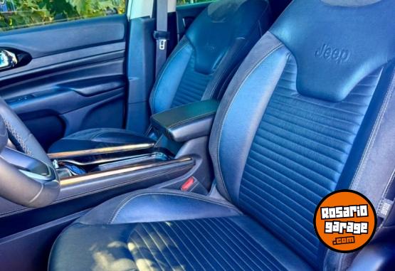 Camionetas - Jeep Commander Limited 2.0TDI 2022 Diesel 56000Km - En Venta