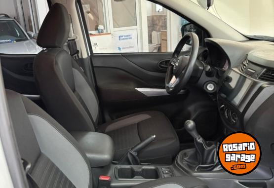 Utilitarios - Nissan FRONTIER S 2023 Diesel 44777Km - En Venta