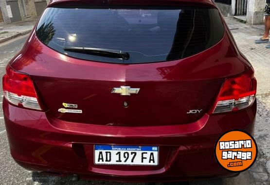 Autos - Chevrolet ONIX YOI 2018 GNC 99000Km - En Venta