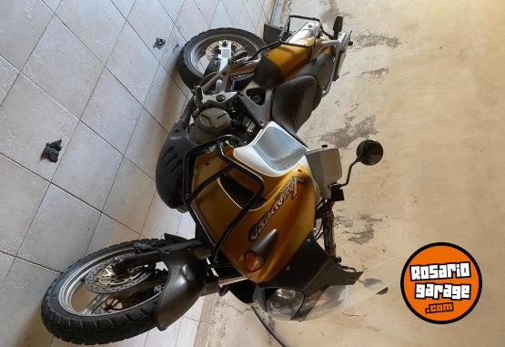 Motos - Honda Varadero 2000 Nafta 88000Km - En Venta