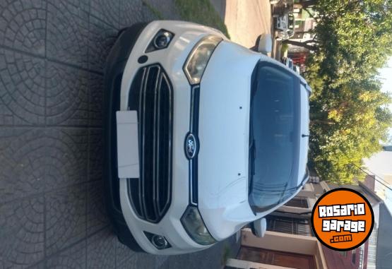 Autos - Ford Ecosport Titanium 2.0 2014 Nafta 140000Km - En Venta