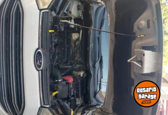 Autos - Ford Ecosport Titanium 2.0 2014 Nafta 140000Km - En Venta