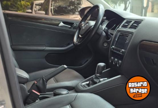 Autos - Volkswagen Vento Higline 2017 Nafta 93000Km - En Venta