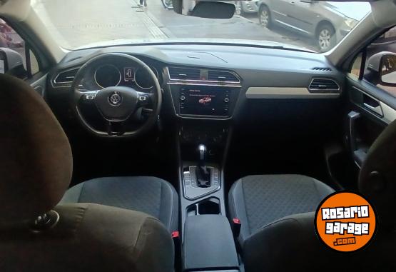 Camionetas - Volkswagen Tiguan NO Territory sw4 2021 Nafta 140000Km - En Venta