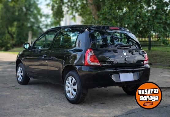 Autos - Renault Clio mio pack 2013 Nafta 118000Km - En Venta