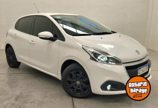 Autos - Peugeot 208 1.6 Active 2018 Nafta 49000Km - En Venta