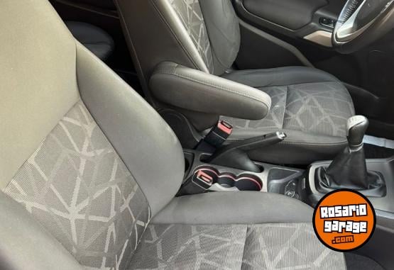 Autos - Ford Fiesta Titanium 2012 Nafta 73000Km - En Venta