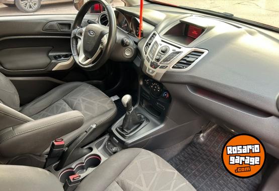 Autos - Ford Fiesta Titanium 2012 Nafta 73000Km - En Venta