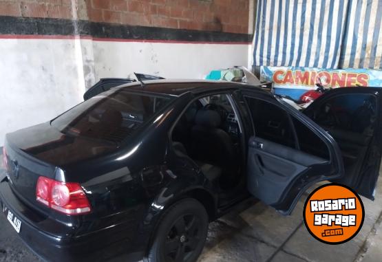 Autos - Volkswagen Bora 2007 Nafta 134000Km - En Venta