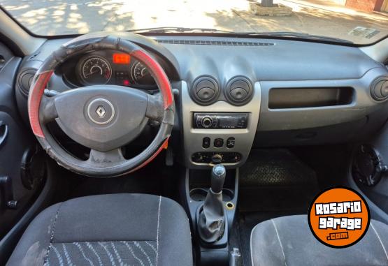 Autos - Renault Logan 2010 GNC 111111Km - En Venta