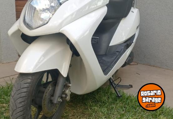 Motos - Honda ELITE 2014 Nafta 40300Km - En Venta