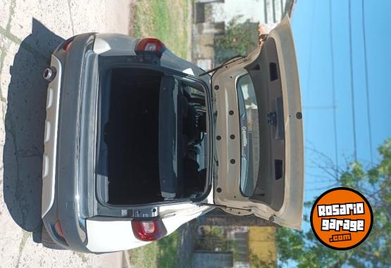 Autos - Renault Captur Intens Motor 2 Lt. 2017 Nafta 78000Km - En Venta