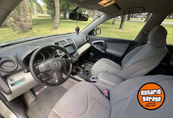 Camionetas - Toyota RAV4 2009 Nafta 248000Km - En Venta