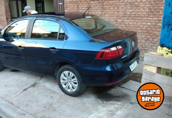 Autos - Volkswagen Voyage 2016 Nafta 85000Km - En Venta