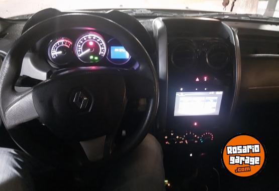 Autos - Renault Dinamic 2016 GNC 143000Km - En Venta