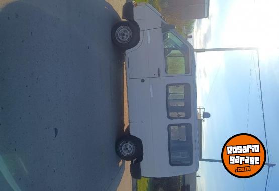 Utilitarios - Renault Traffic 1998 GNC 200Km - En Venta