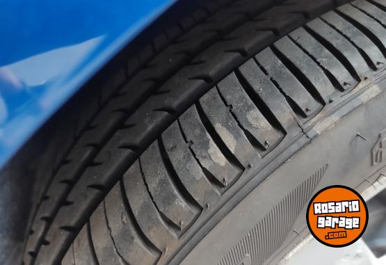 Autos - Nissan March 2015 Nafta 145000Km - En Venta