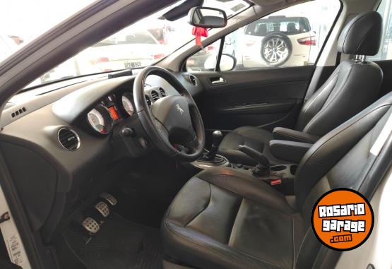 Autos - Peugeot 308 2015 Nafta 90200Km - En Venta