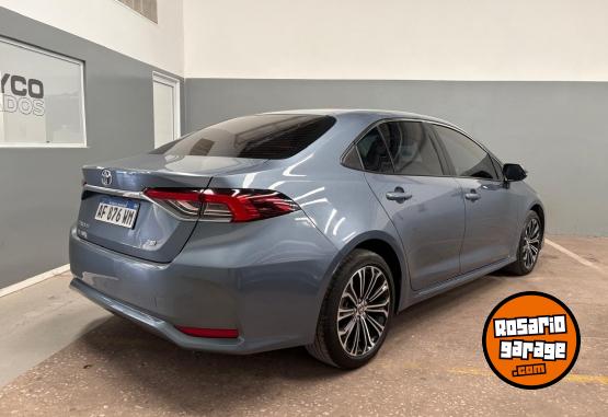 Autos - Toyota Corolla SEG 2.0 CVT 2023 Nafta 30000Km - En Venta