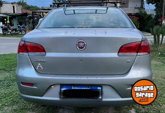 Autos - Fiat Siena Atractive 2017 Nafta 65000Km - En Venta