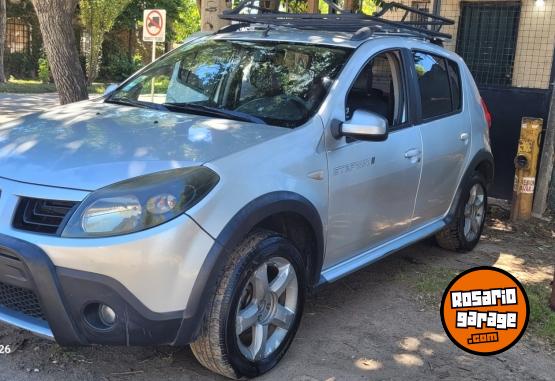 Autos - Renault Sandero stepway 2010 GNC 250000Km - En Venta