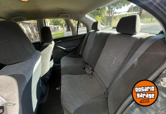 Autos - Honda Civic LX 2005 Nafta 380000Km - En Venta