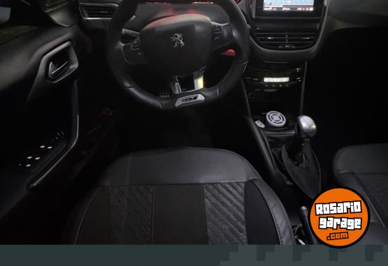 Autos - Peugeot 208 GT 2018 Nafta 65000Km - En Venta
