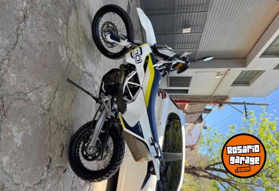 Motos - Husqvarna 701 enduro 2019 Nafta 14000Km - En Venta