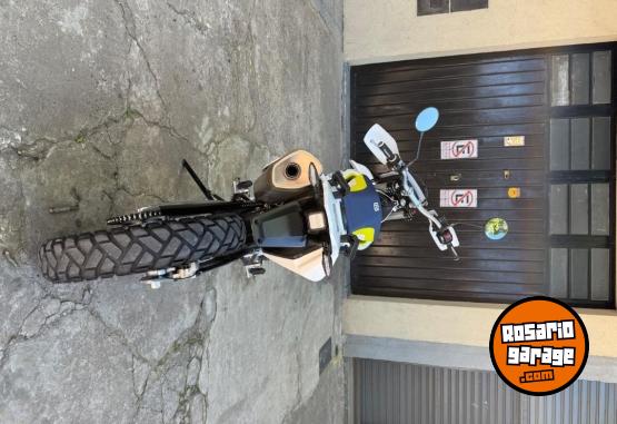 Motos - Husqvarna 701 enduro 2019 Nafta 14000Km - En Venta