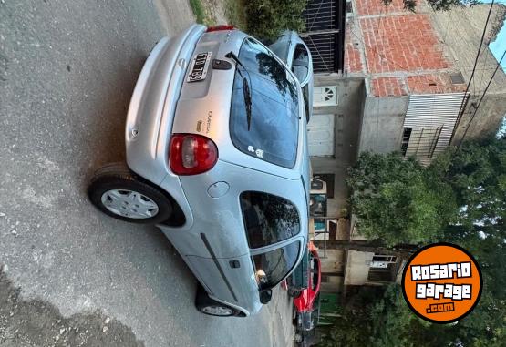 Autos - Chevrolet Corsa classic 2006 Nafta 256000Km - En Venta