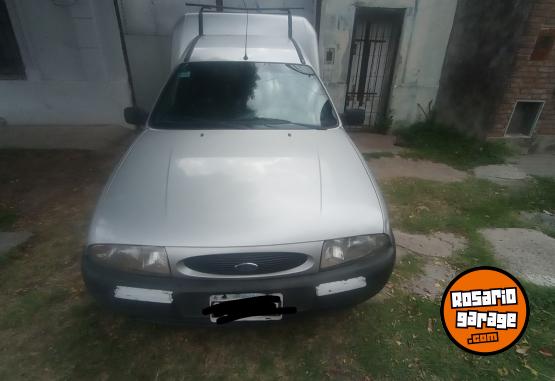 Autos - Ford Courier 1998 Diesel 75000Km - En Venta