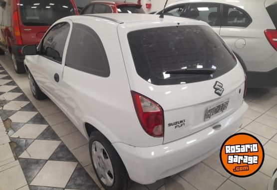 Autos - Suzuki Fun 2009 GNC 130000Km - En Venta