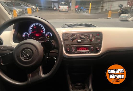 Autos - Volkswagen UP hailane 2015 Nafta 62000Km - En Venta