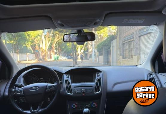 Autos - Ford Focus Se Plus 2018 Nafta 109000Km - En Venta