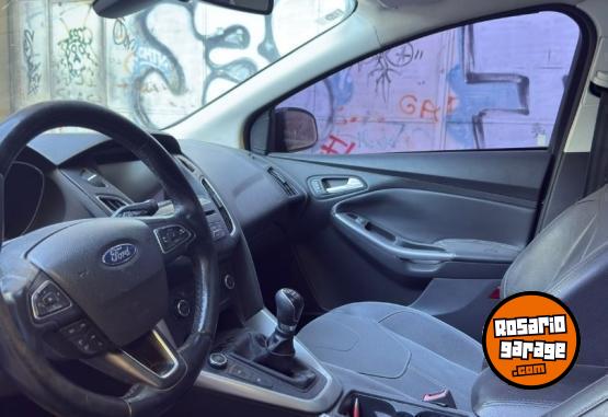 Autos - Ford Focus Se Plus 2018 Nafta 109000Km - En Venta