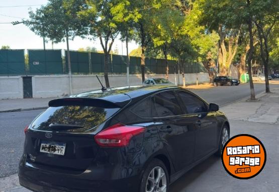 Autos - Ford Focus Se Plus 2018 Nafta 109000Km - En Venta