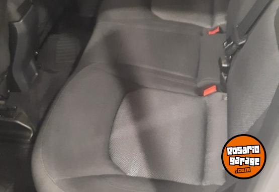 Camionetas - Jeep RENEGADE 1.8 SPORT MT 2019 Nafta 70000Km - En Venta