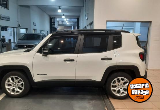 Camionetas - Jeep RENEGADE 1.8 SPORT MT 2019 Nafta 70000Km - En Venta