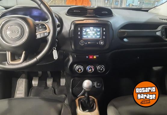 Camionetas - Jeep RENEGADE 1.8 SPORT MT 2019 Nafta 70000Km - En Venta
