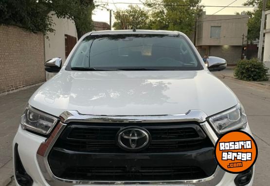 Camionetas - Toyota SRX 4X4 AT 2023 Diesel 85000Km - En Venta