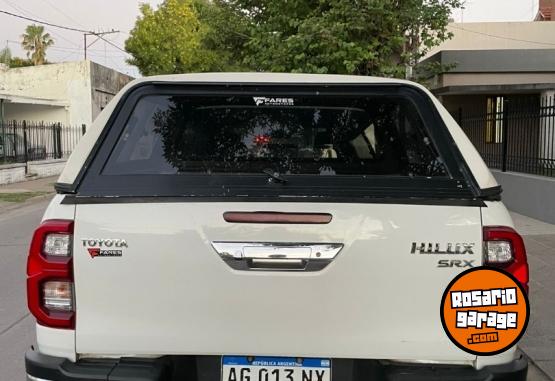 Camionetas - Toyota SRX 4X4 AT 2023 Diesel 85000Km - En Venta