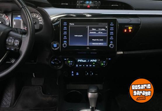 Camionetas - Toyota SRX 4X4 AT 2023 Diesel 85000Km - En Venta