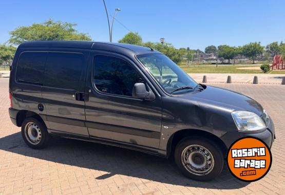 Utilitarios - Citroen BERLINGO 1.6 HDI BUSINESS 2014 Diesel - En Venta