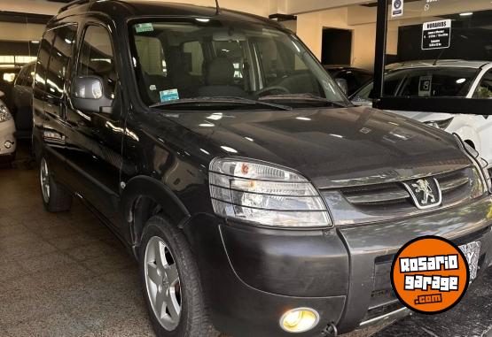 Utilitarios - Peugeot Partner 2016 Nafta 90000Km - En Venta
